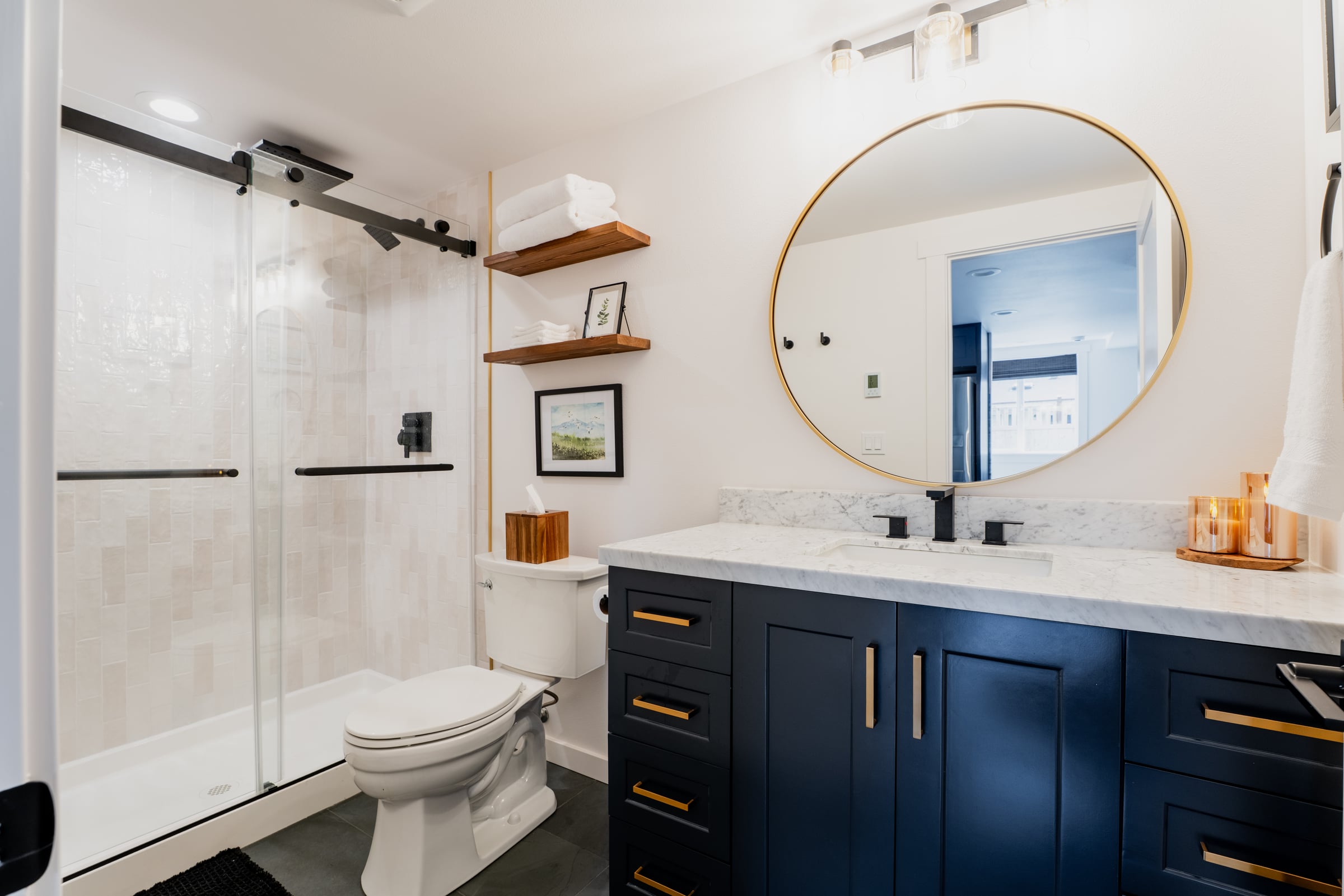 Modern bathroom