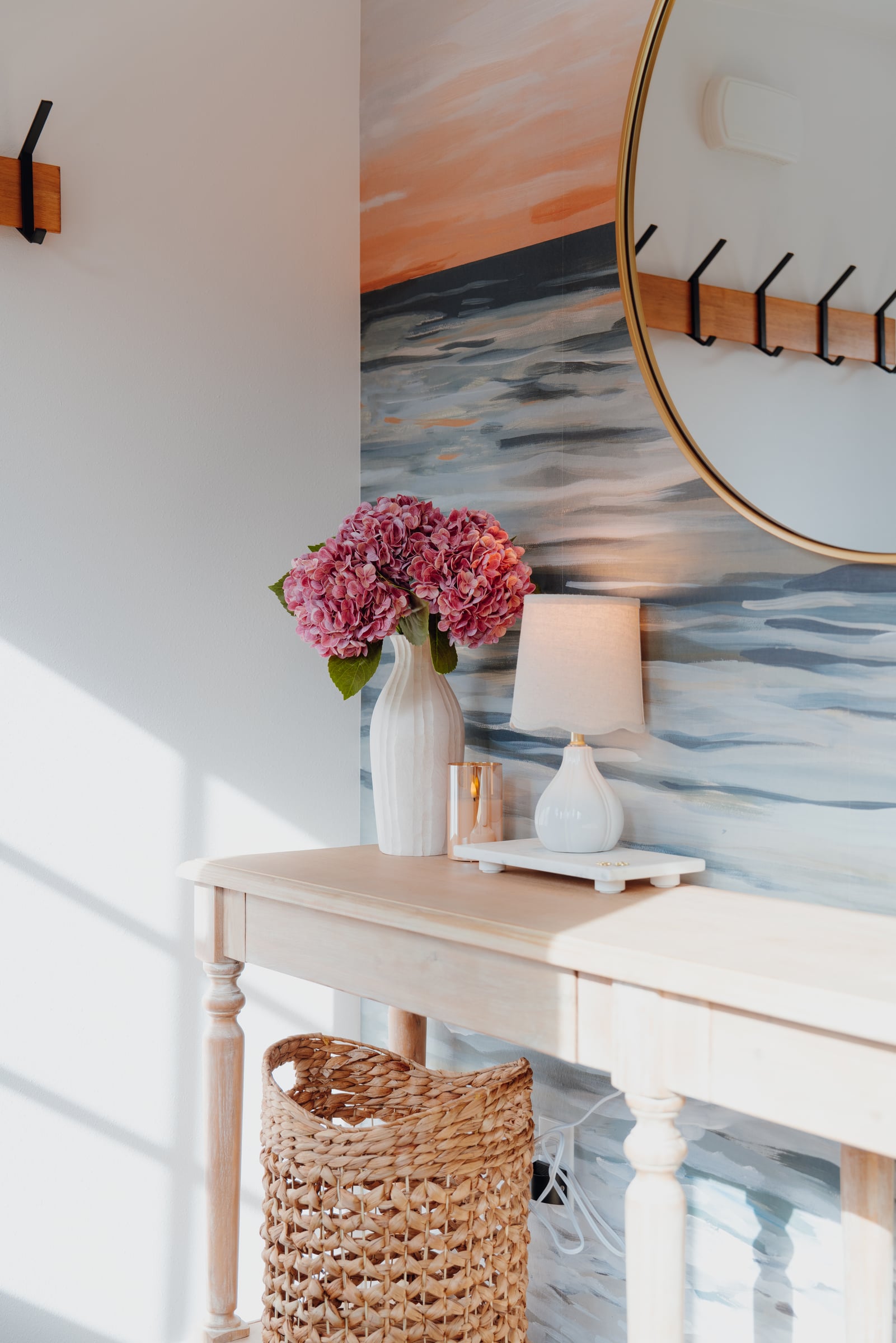Entryway view